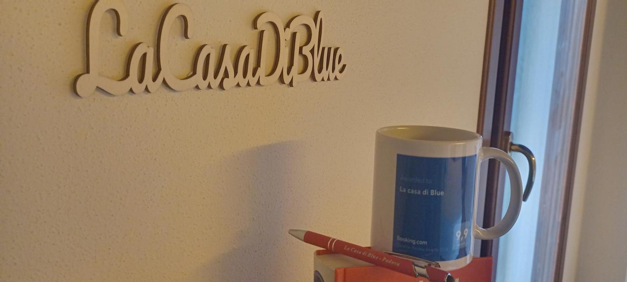 La Casa Di Blue Apartment Падуа Екстериор снимка